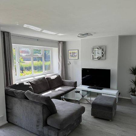 Oxford, 2 Bedroom Private Flat With Parking Exterior photo